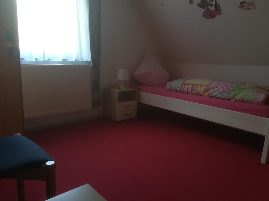 Gastehaus Am Fels Hotel Altenahr Ngoại thất bức ảnh